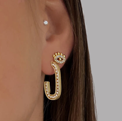 Les Favorites earrings